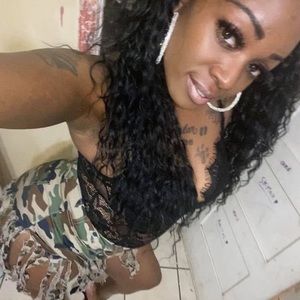 Meet your Posher, Helen